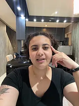 BabyChanntal online show from 4, 2, 2026