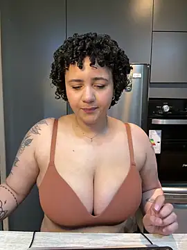 BabyChanntal online show from 19, 2, 2026