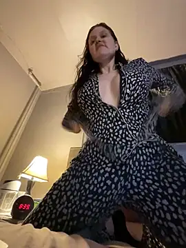 Snapshot of JulietteLatte chatting on 2, 2, 2026 JulietteLatte online show from 2, 2, 2026