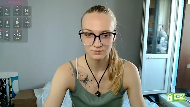 Snapshot of Alex-wer chatting on 3, 7, 2026 Alex-wer online show from 3, 7, 2026