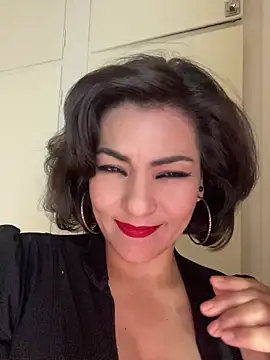 eva luz online show from 23, 7, 2026