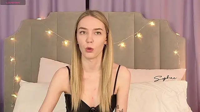 NikkiRyx online show from 1, 2, 2026