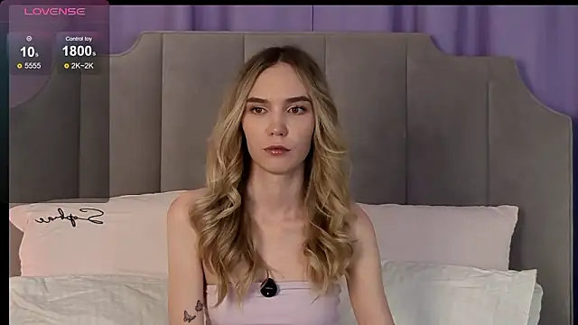 NikkiRyx online show from 15, 3, 2026