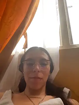 MayteLove online show from 4, 2, 2026