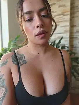 foxxy lover online show from 28, 7, 2026