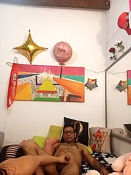 yoahotpetrafiery online show from 22, 3, 2026