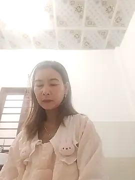 Sexy-ladyboobs69 online show from 2, 5, 2026