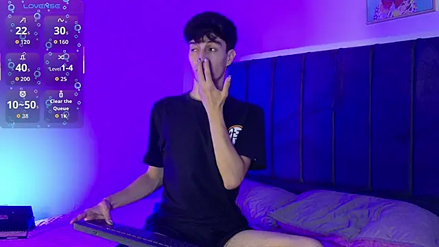 Snapshot of axxxel_twink chatting on 15, 5, 2026 axxxel twink online show from 15, 5, 2026