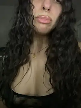 Amira7x online show from 6, 3, 2026