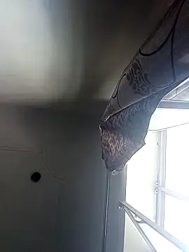 khushi rawat online show from 5, 3, 2026