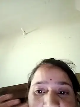 khushi rawat online show from 8, 3, 2026