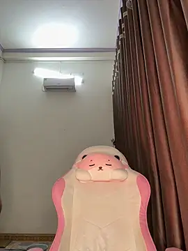 wang1472581 online show from 8, 2, 2026