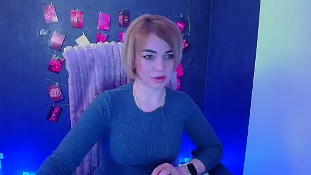 CuttieEmma online show from 14, 4, 2026