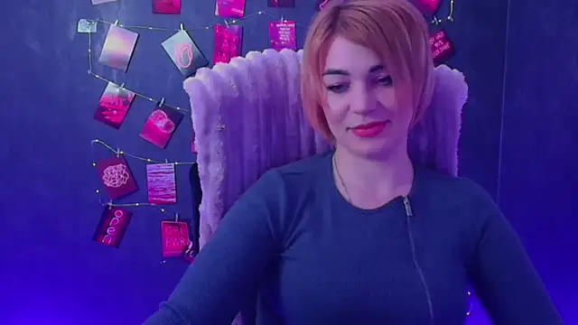 CuttieEmma online show from 19, 4, 2026