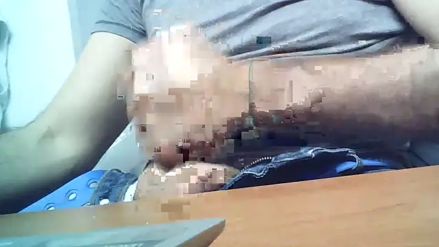 elegantblack online show from 15, 4, 2026