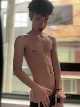 yoursexyjose online show from 9, 3, 2026