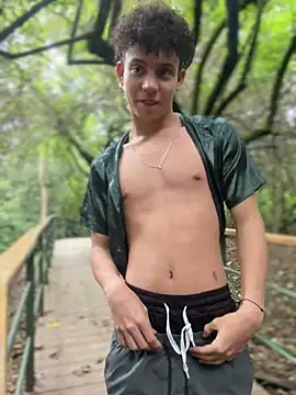 yoursexyjose online show from 18, 4, 2026