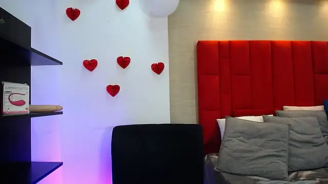 Luna Millers online show from 2, 3, 2026