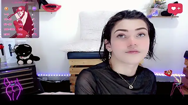 NathalialLooes online show from 21, 3, 2026