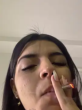 KarelyMitchel online show from 20, 4, 2026