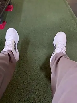 tonyxx000 online show from 18, 4, 2026