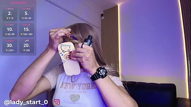 leydi start  online show from 10, 4, 2026