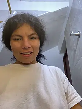 Zoe-yanin online show from 19, 4, 2026