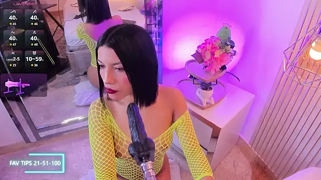 IsabellaMendez  online show from 25, 3, 2026