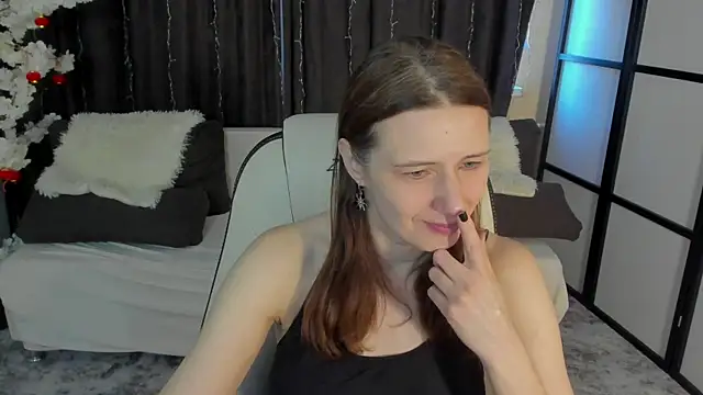 Kathrine Meyer online show from 7, 4, 2026