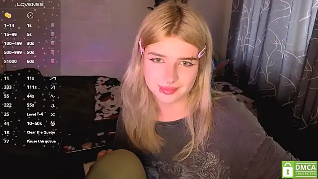 MoonlightGrace online show from 14, 4, 2026