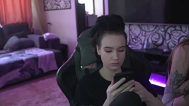 Carolina G0lden online show from 10, 2, 2026