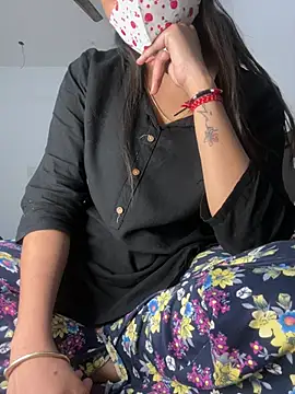 kavyababy00 online show from 7, 2, 2026