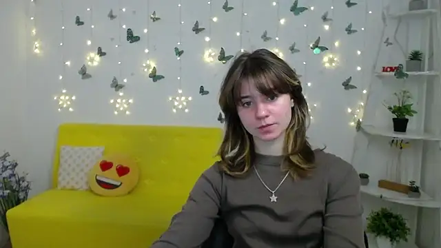 AnnaWest  online show from 5, 3, 2026