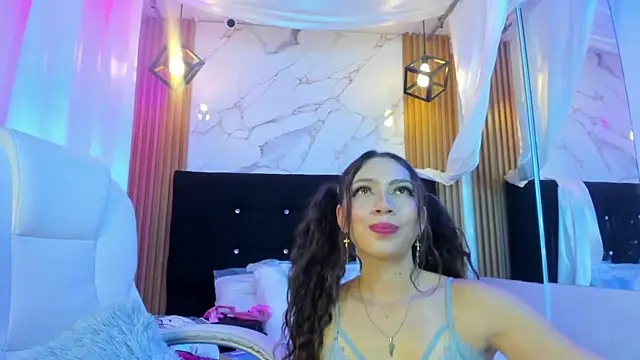 MOLY KILLER online show from 30, 4, 2026