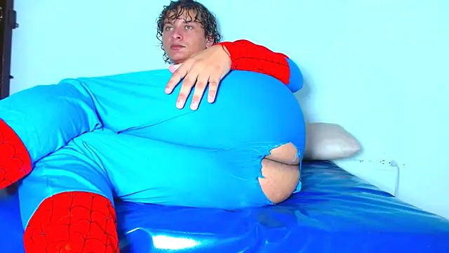 arielnoir6958 online show from 24, 4, 2026