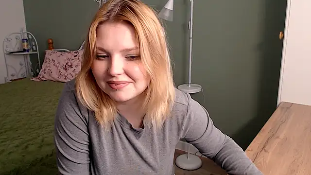 Ophelia Ritz online show from 13, 6, 2026