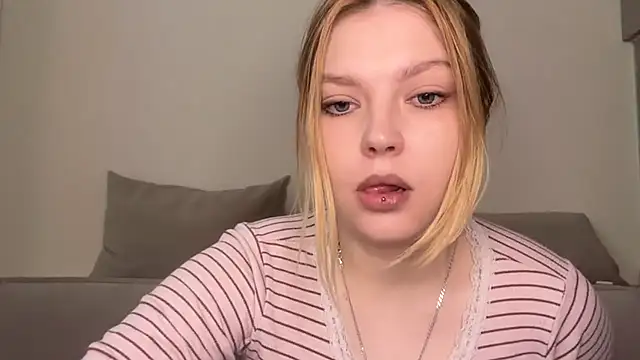 Ophelia Ritz online show from 17, 6, 2026