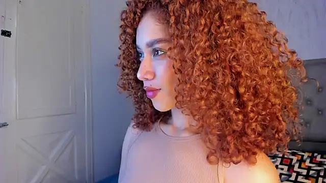 Sienna brunette online show from 24, 4, 2026