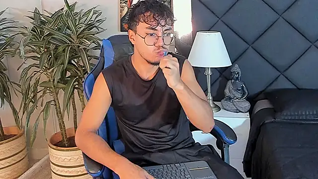 kai storn online show from 18, 4, 2026