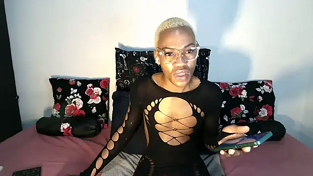 Riaanxxx online show from 24, 4, 2026