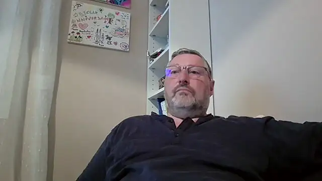 doudou310 online show from 26, 4, 2026