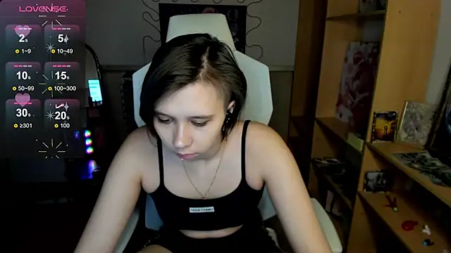 Scarlet Sirenn online show from 7, 3, 2026