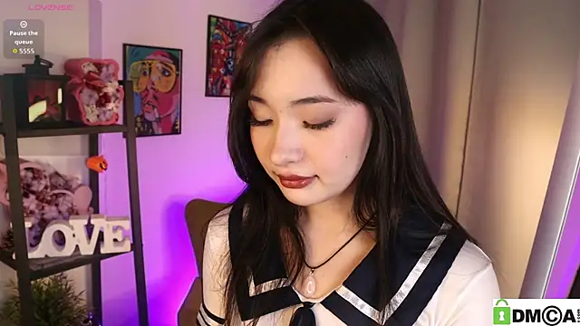 Noiry Vuvez online show from 23, 4, 2026