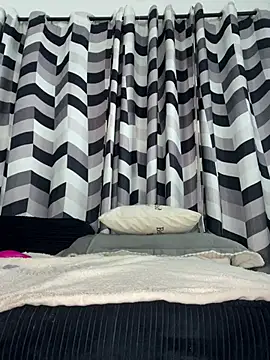 SluttyEll online show from 6, 2, 2026