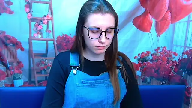 LilianaShine online show from 19, 4, 2026