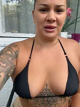 sexybatwomen33 online show from 21, 7, 2026