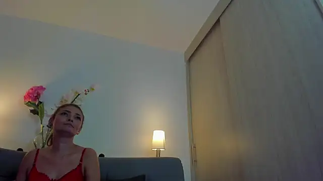 roxana sinsx online show from 5, 2, 2026