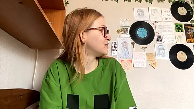 LaureenVielma online show from 25, 4, 2026