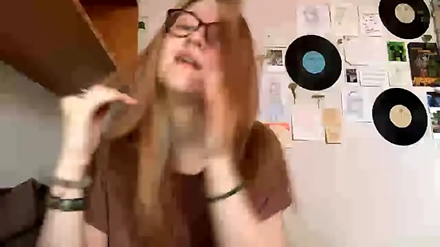 LaureenVielma online show from 28, 4, 2026