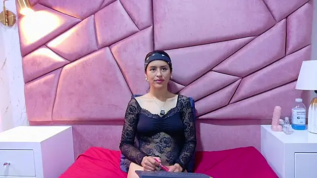 Snapshot of zhilakya chatting on 6, 2, 2026 zhilakya online show from 6, 2, 2026